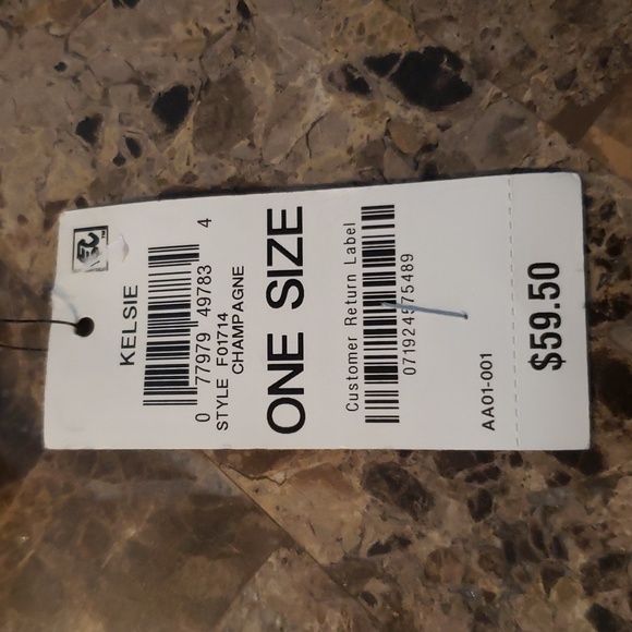 INC Kelsie clutch purse with chain strap option. - Picture 8 of 8